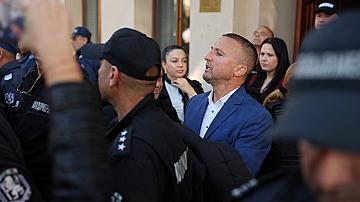 ДПС поиска прокуратурата да разследва дали е имало натиск от ПБ върху кмета им