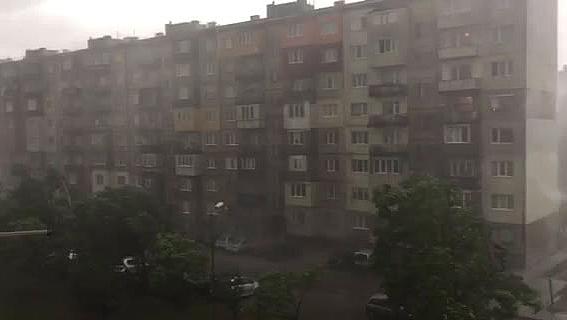 Опасно време в 14 области днес
