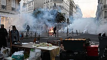 Френските власти наложиха полицейски час в Париж и Лил